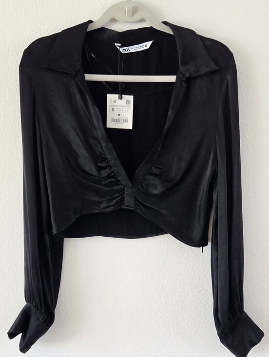 Zara Tops - Zara Black Satin Rauched-Front Long-Sleeve Crop Blouse